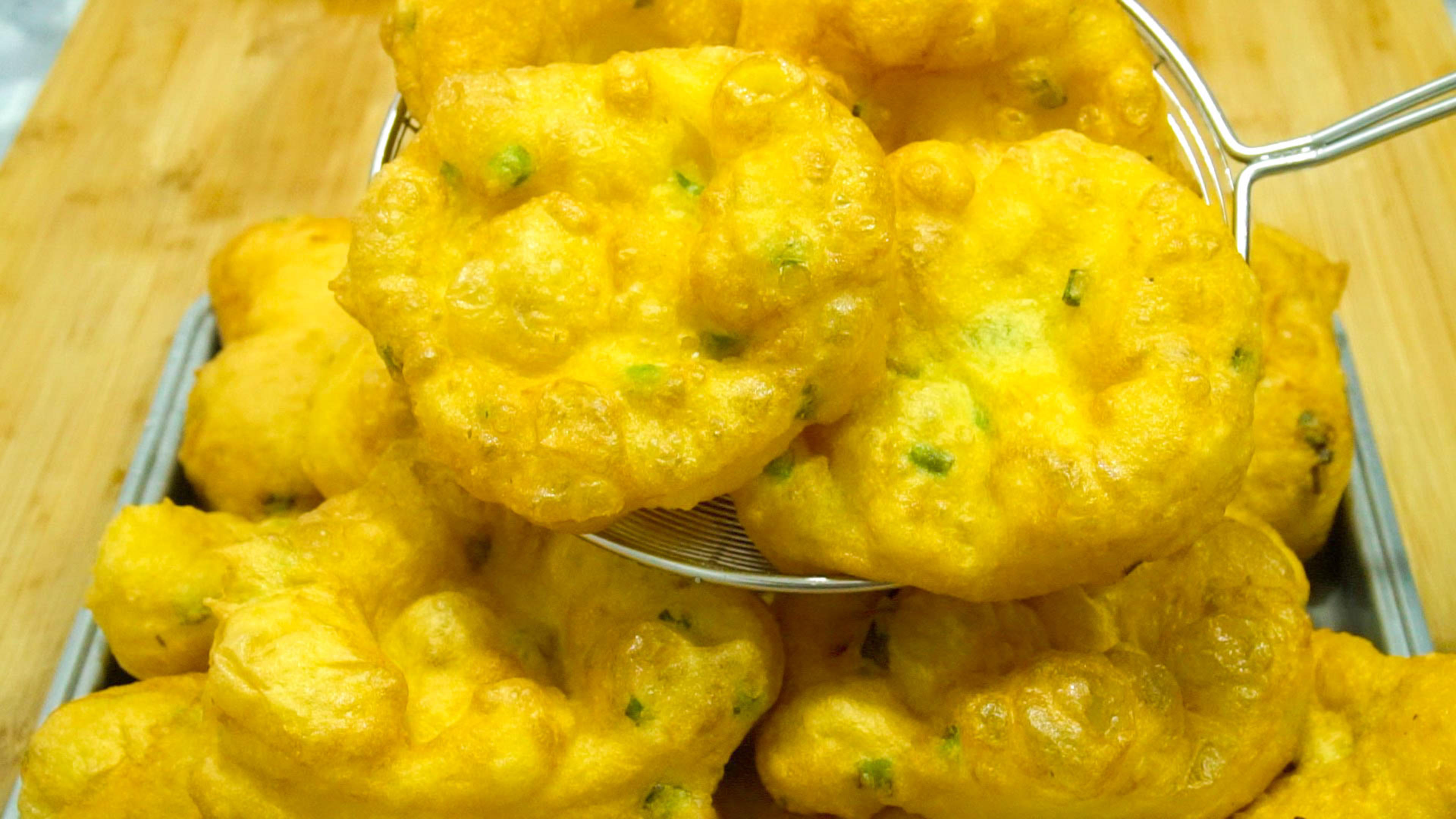 馒头包子吃够了，试试这个特色美食，形状自己定，外酥里软特简单