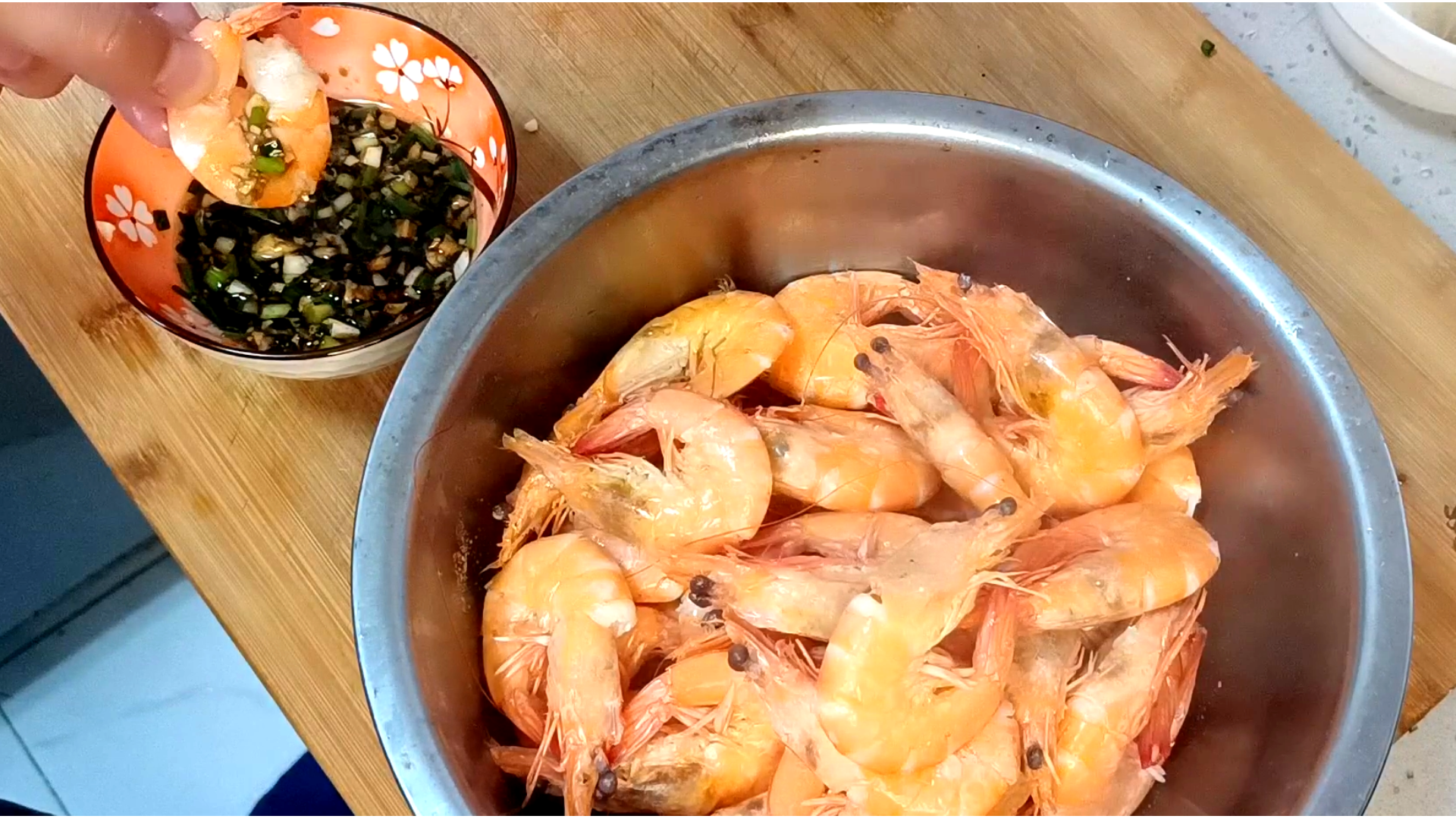 怎么买的虾白灼便宜又好吃?照我这样买,你随便做,肯定好吃