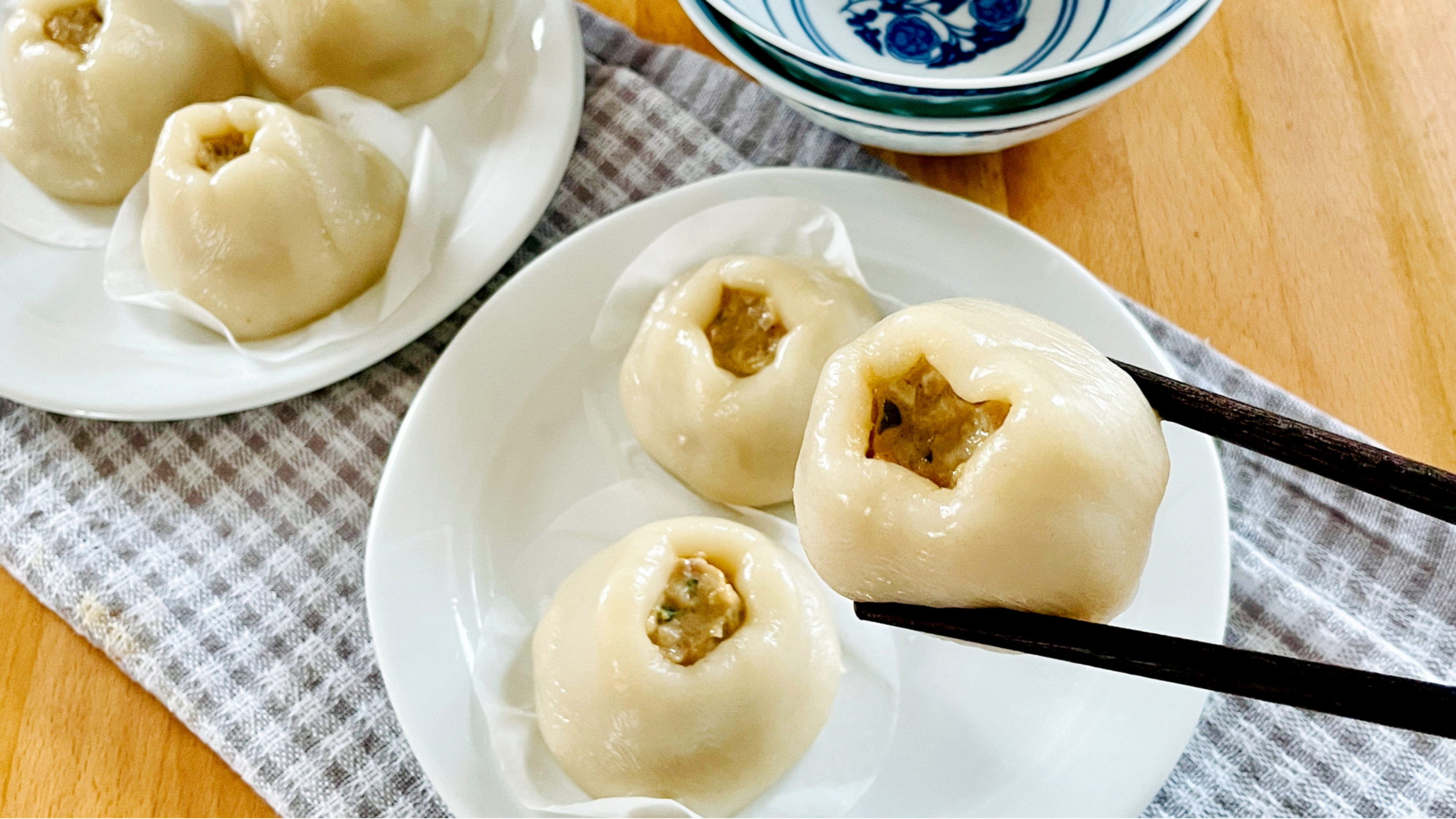 台州炊圆好奇怪,说它是汤圆不封口像烧卖,软弱Q弹肉香四溢