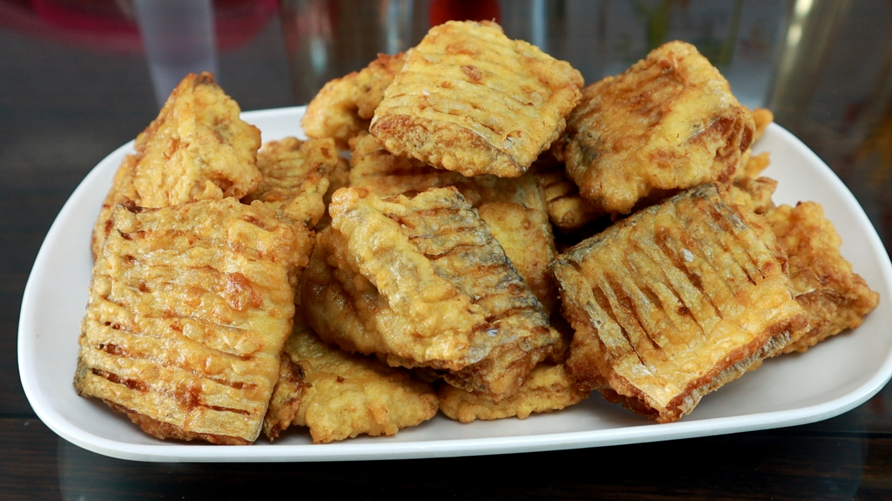 过年了，教你在家炸带鱼，外酥里嫩，好吃无腥味，超好吃