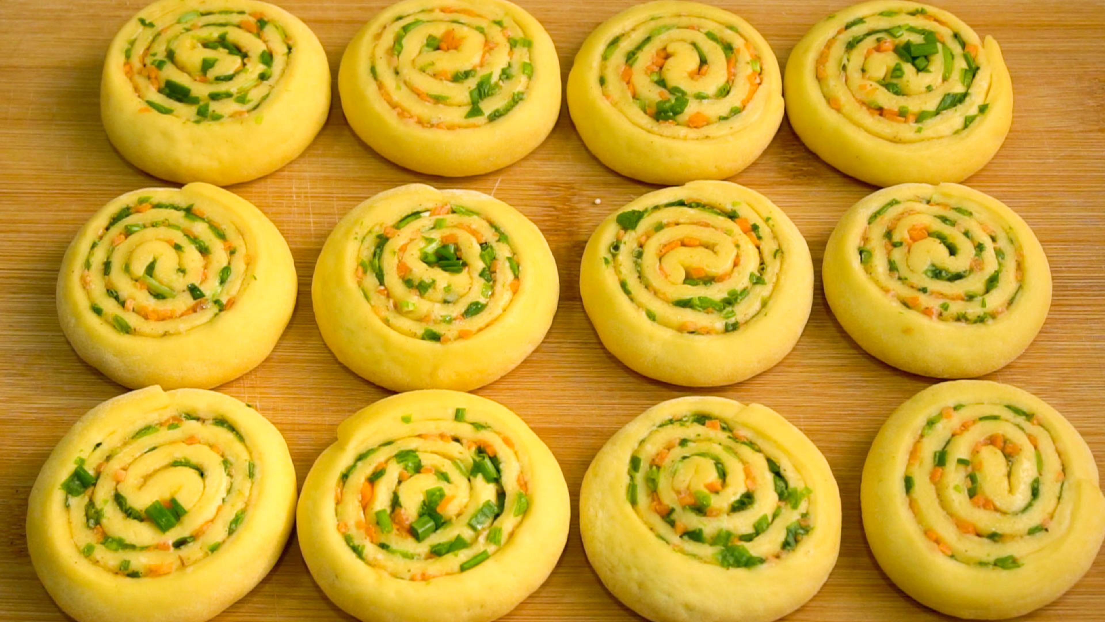 1碗面粉1把香葱,教你做柔软多层的葱花饼,外酥里软,家人都爱吃