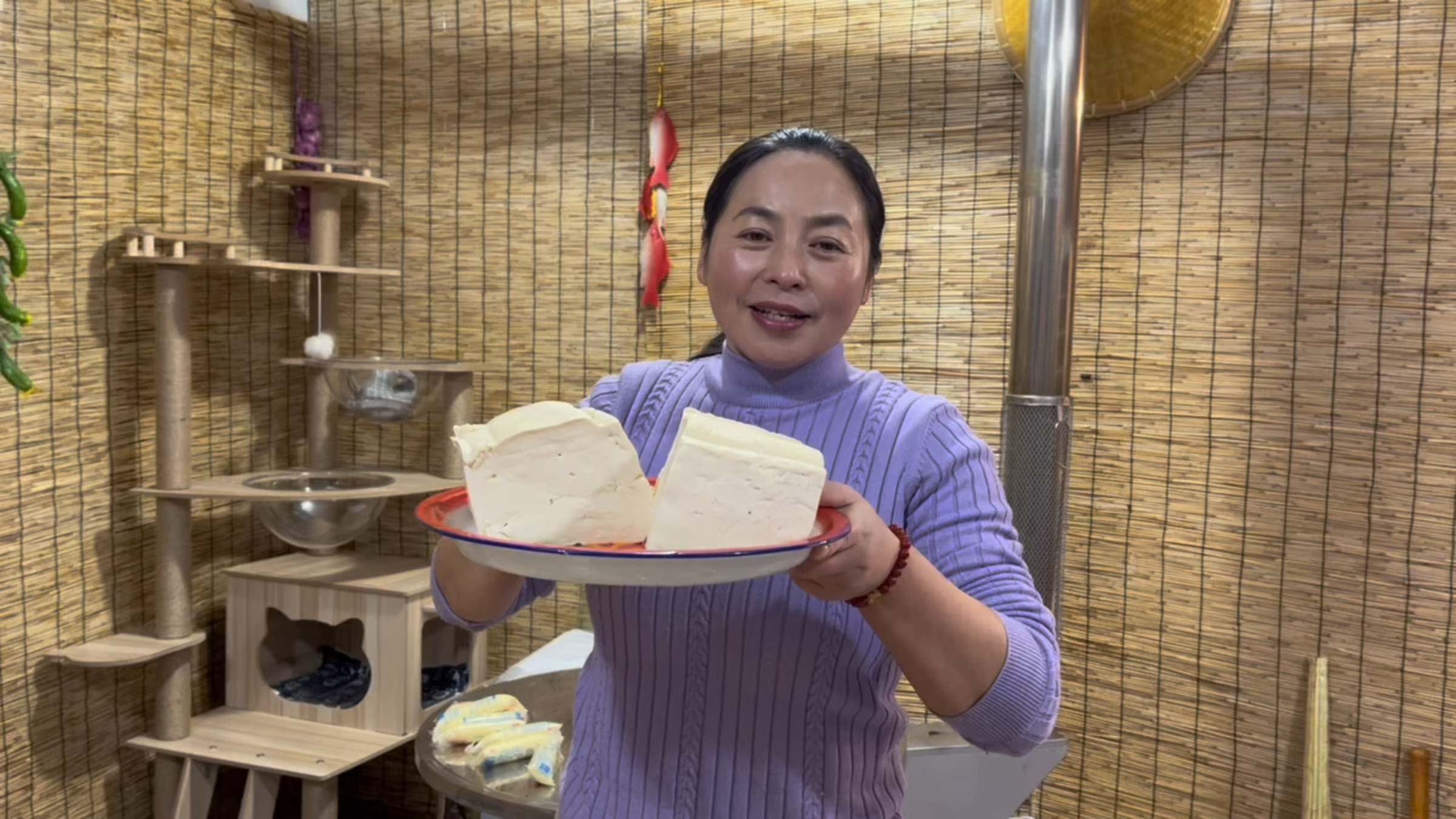 东北农村猫冬2顿饭,看翠花做东北家常菜,干炸豆腐丸子