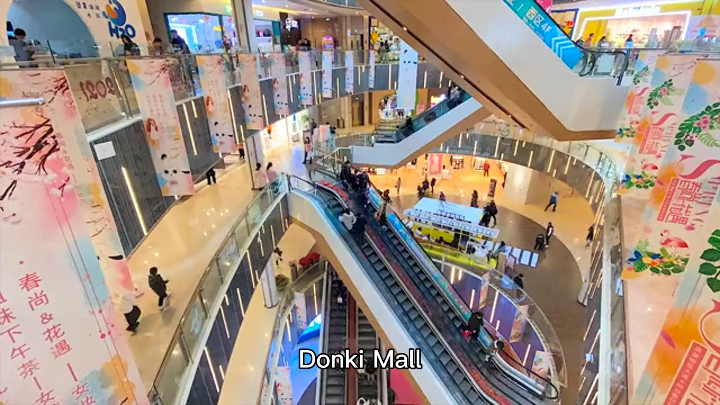 逛了就吃、吃了就淘!曼谷日式逛吃淘货宝藏商城