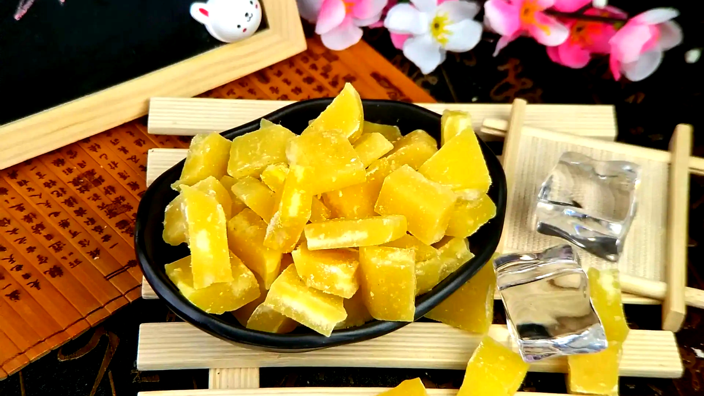 甘甜清爽、清热解毒、健脾开胃的百草梨膏糖