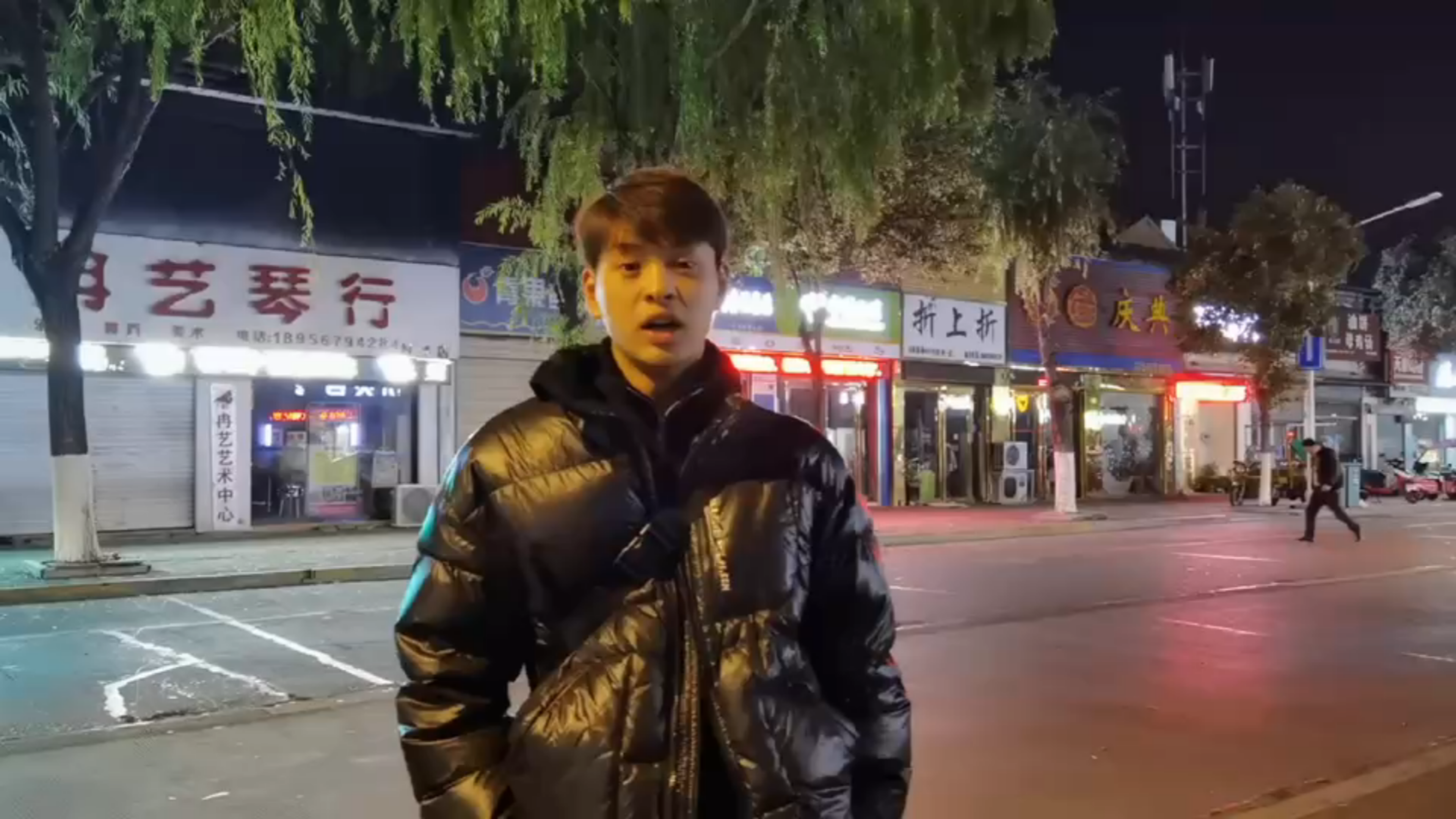 质朴口感,传承民风——半天妖烤鱼承载的文化意义