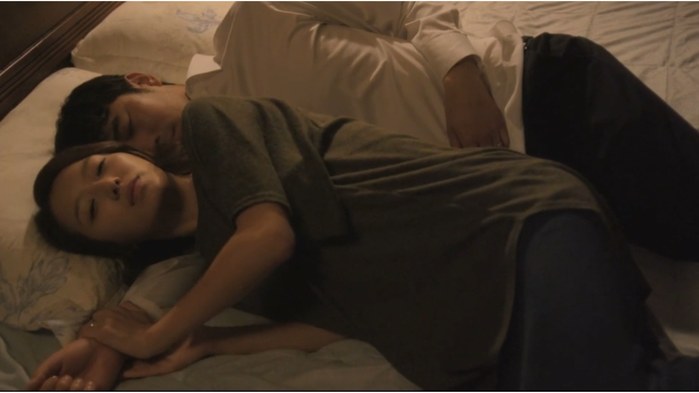 荒岛农家乐,专治男科疾病—《陷阱》电影解说【1】