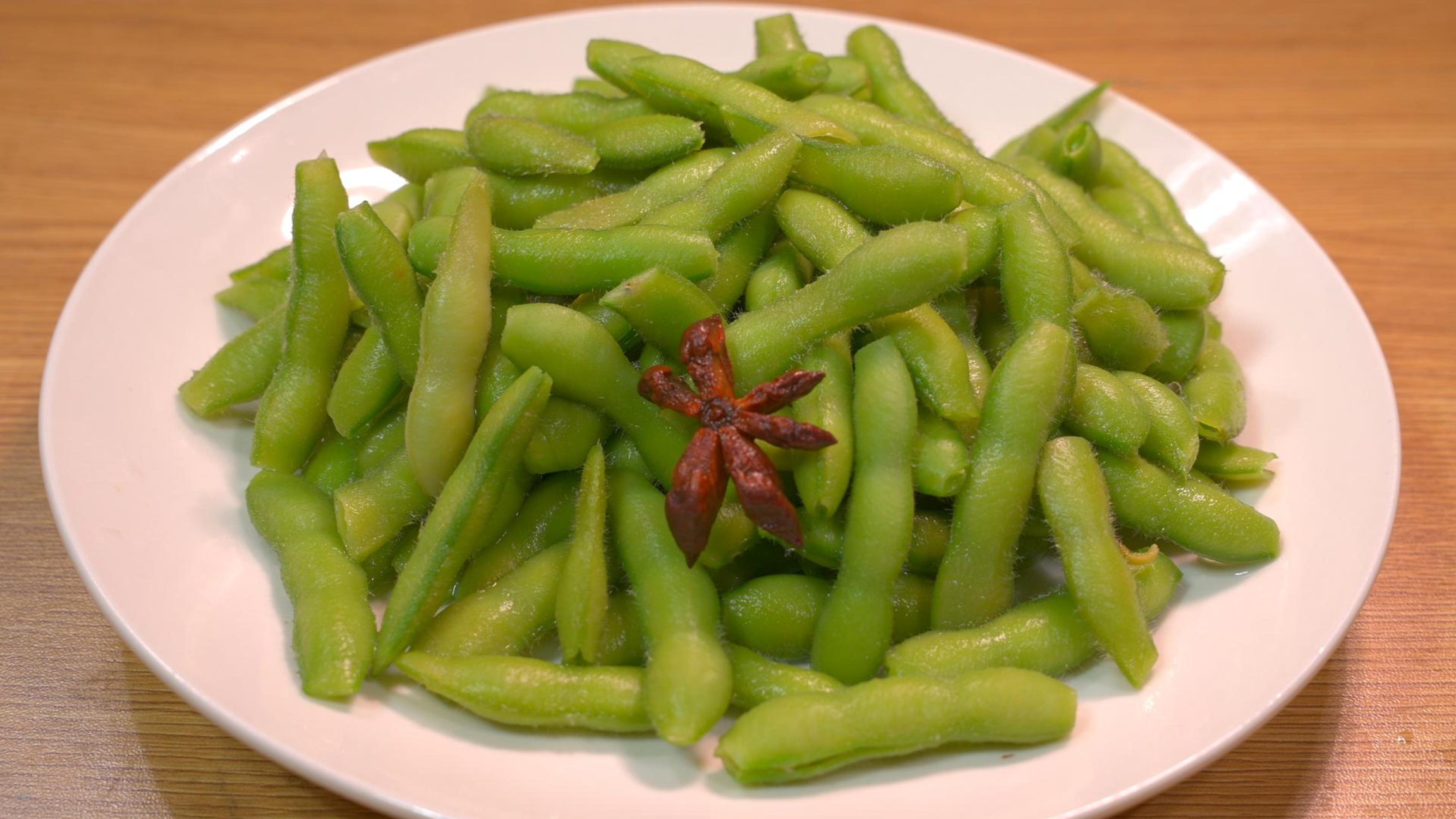 大排档盐水毛豆为什么翠绿不发黄？大厨告诉你秘诀，原来这么简单