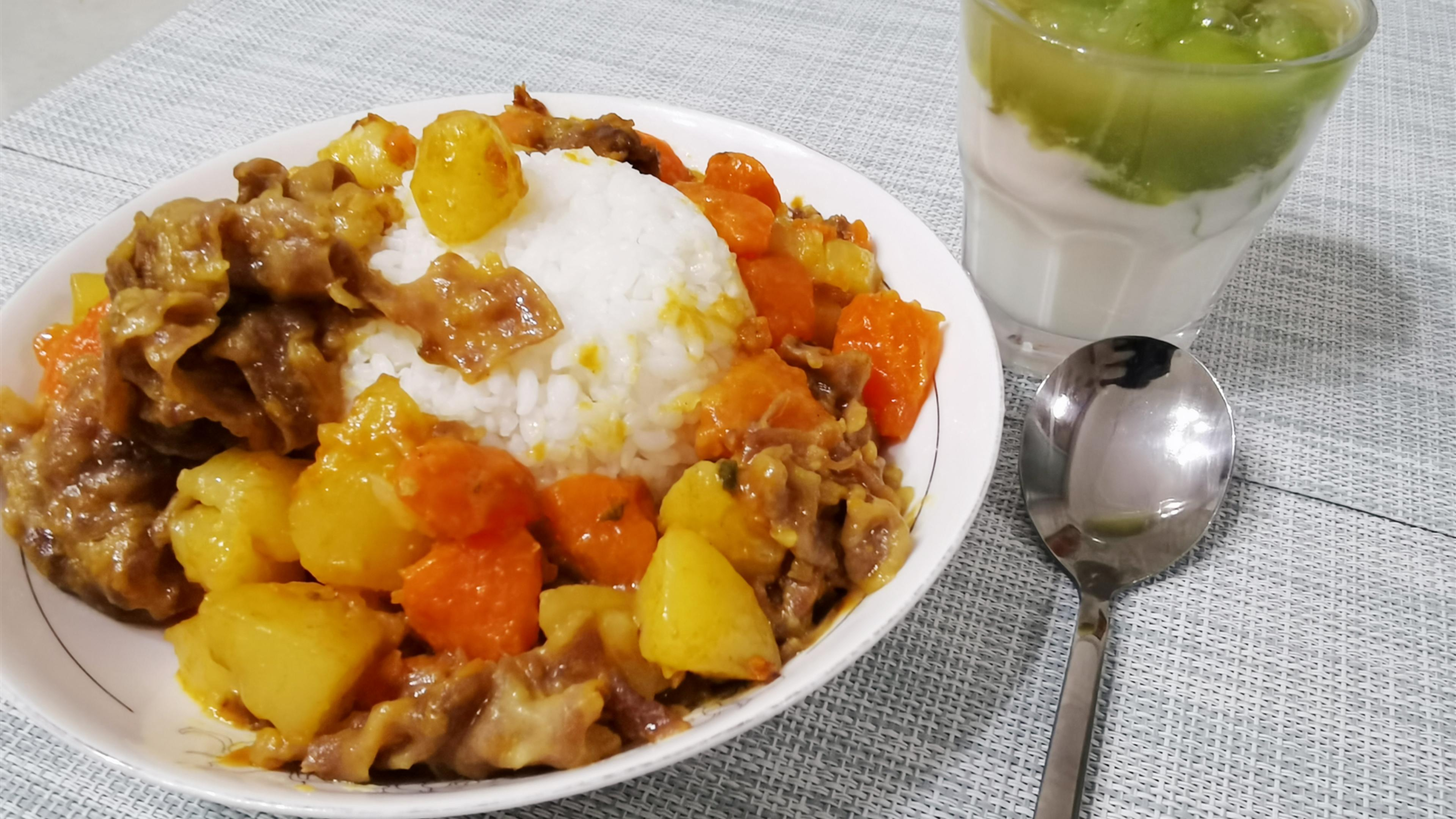 日常做饭vlog  |  记录做饭日常  |  土豆牛肉(卷)咖喱饭