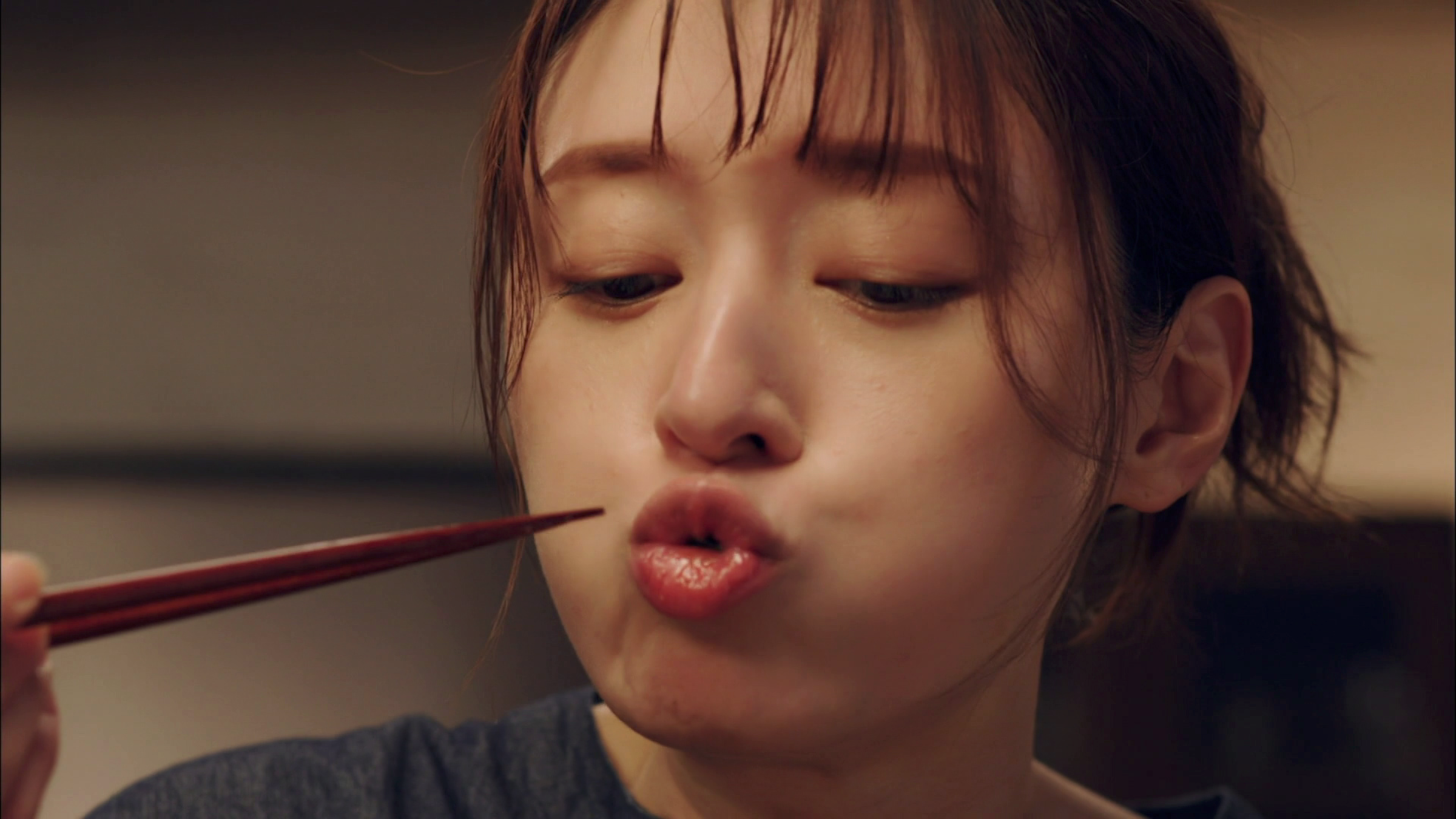 力荐下饭片,美女厨神做了四个菜,四川麻辣韭菜炒鸡蛋我能吃十盘