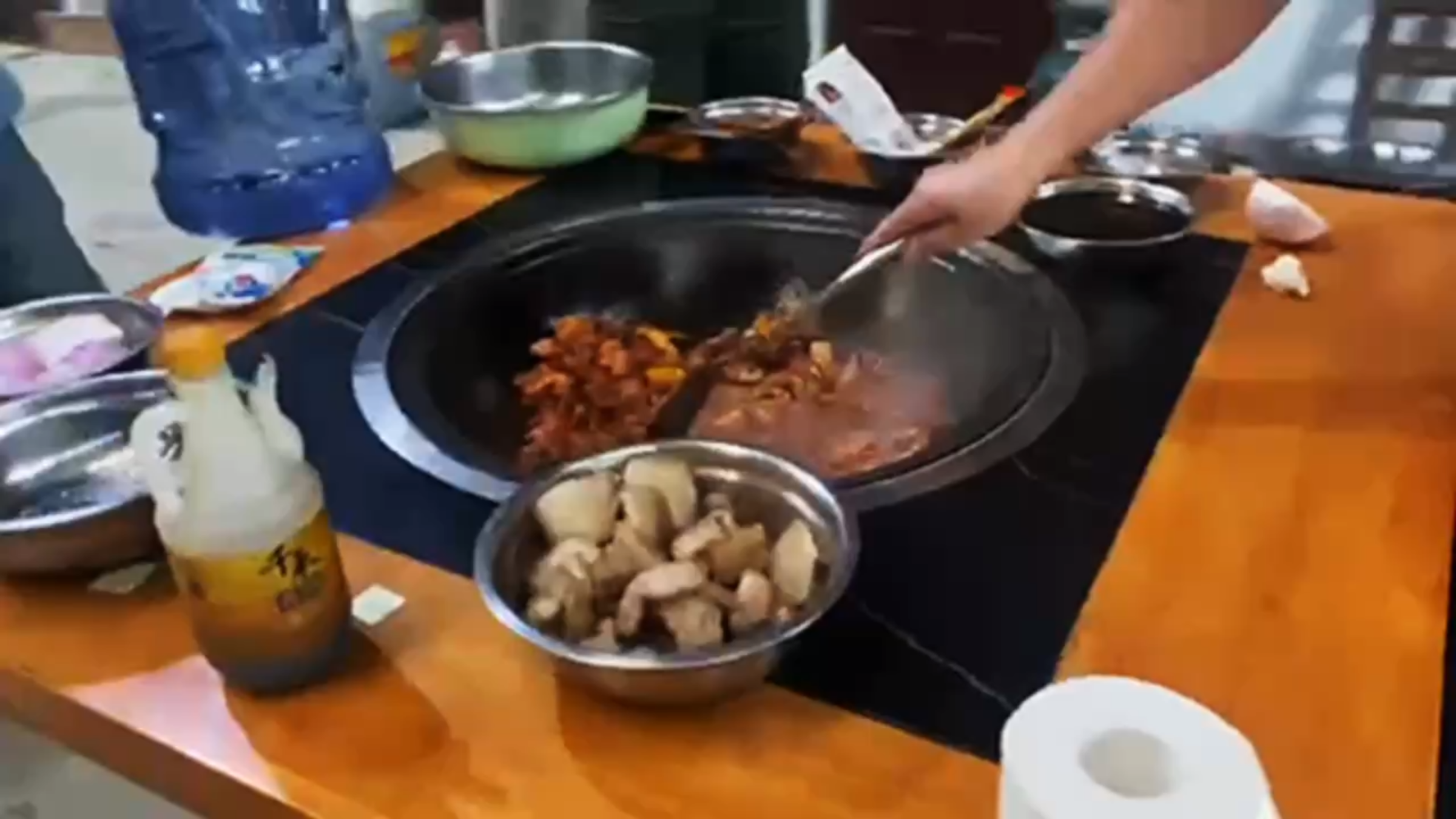 无烟柴火灶台 农家乐户外专用灶  不做排烟管 超大火力 现场炒鸡