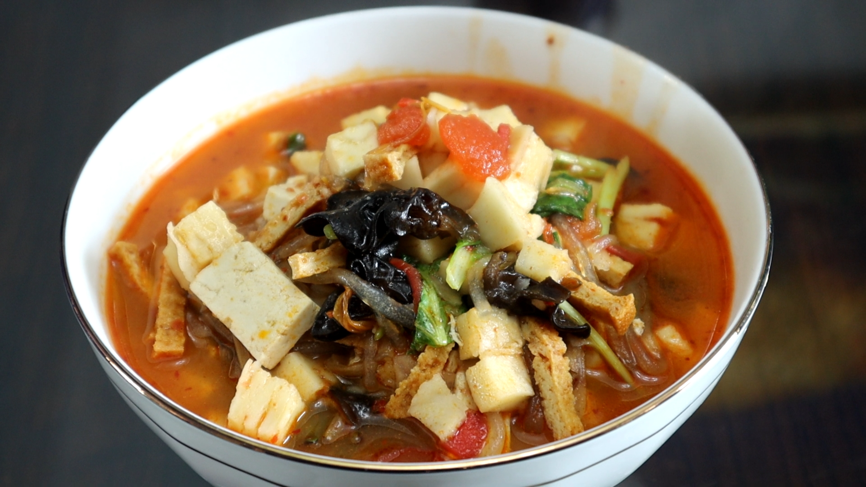 陕西特色美食素煮馍，香浓好吃又过瘾，一做一大锅不够吃，太香了