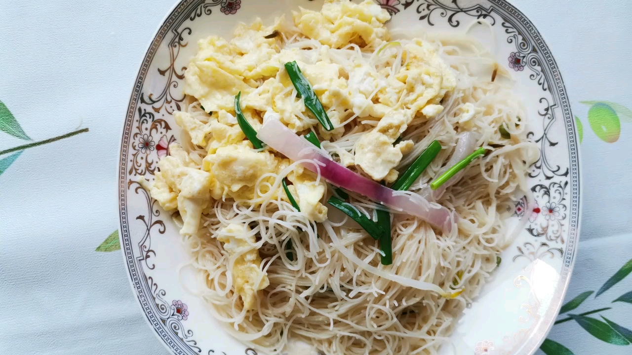 温州小镇上的美食 —炒粉干 来自于大米的延伸