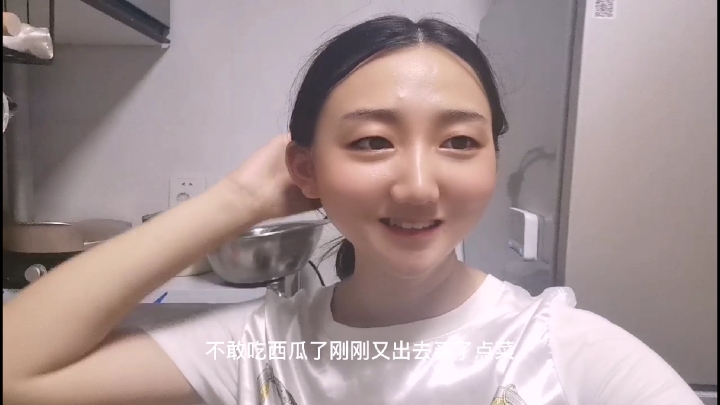 打工妹感慨在济南月薪5千吃不起西瓜?济南消费有多高?太扎心了