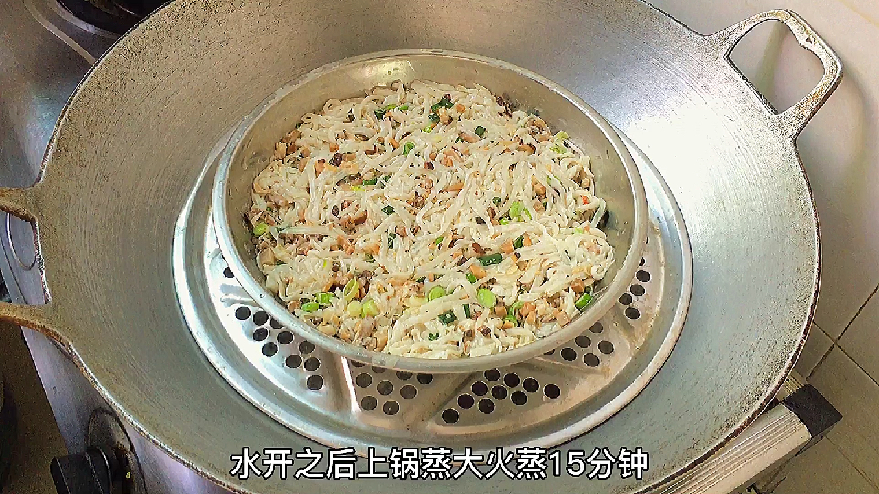 白萝卜加一把地瓜粉做一道潮汕小吃,外酥里嫩,两斤都不够吃