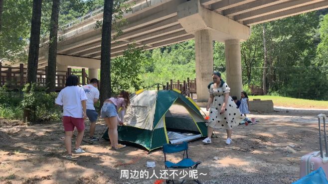 [图]北漂妹租了辆车，约上三五好友去北京周边野餐搭帐篷，真惬意！