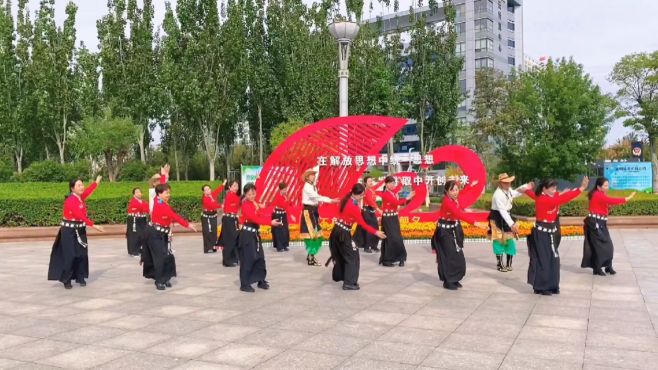 [图]锅庄舞：吉祥雪域